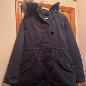 Canada Goose
Trillium Parka Jacket (BLACK)
